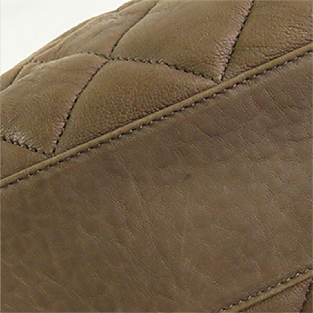 Chanel Matelassé Washed Cuir d'agneau Sac rond à chaîne Hobo