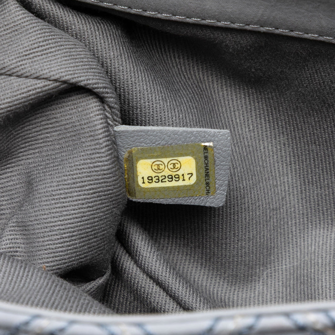 Chanel Medium Quilted Cuir de veau Triple Stitched Flap Bleu – GABY PARIS Authentique