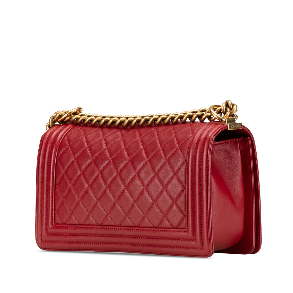 Chanel Matelassé Boy à rabat Moyen Cuir d'agneau Rouge – vue 2 – GABY PARIS