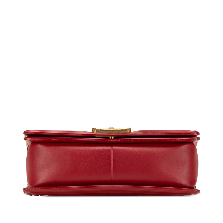 Chanel Matelassé Boy à rabat Moyen Cuir d'agneau Rouge – vue 3 – GABY PARIS