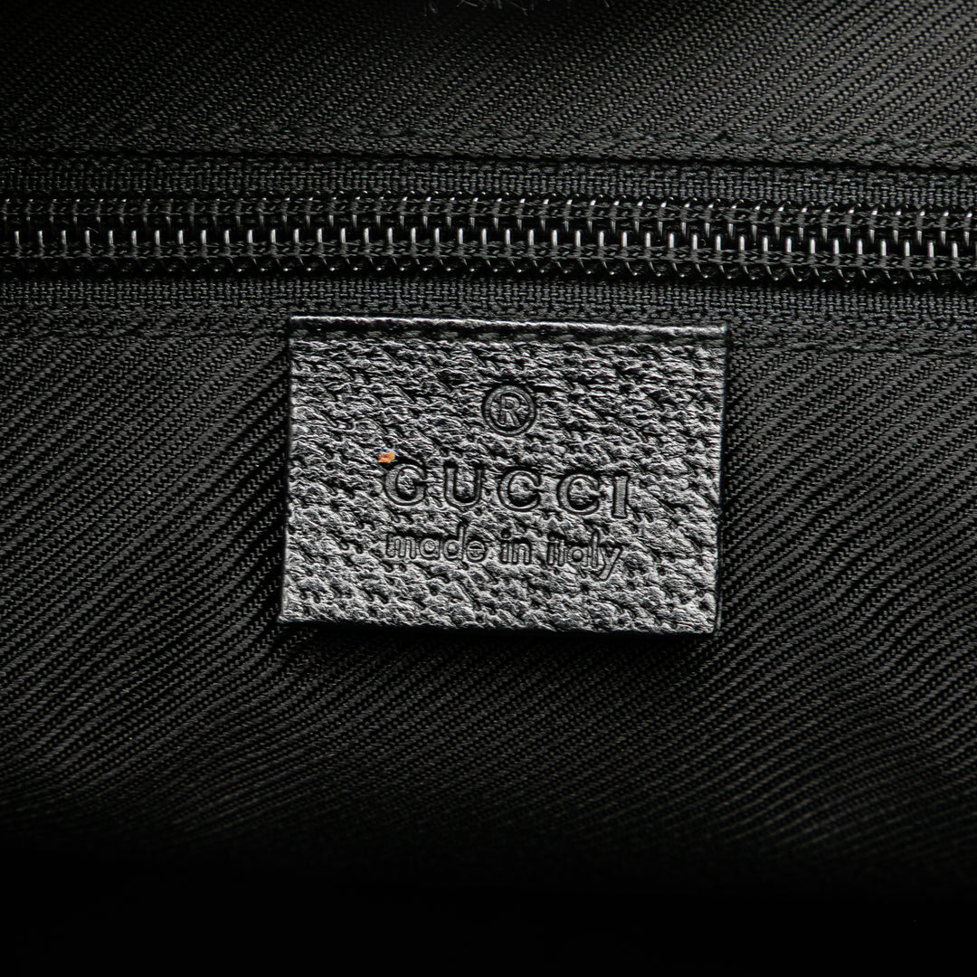 Gucci GG Toile Sac porté croisé Noir