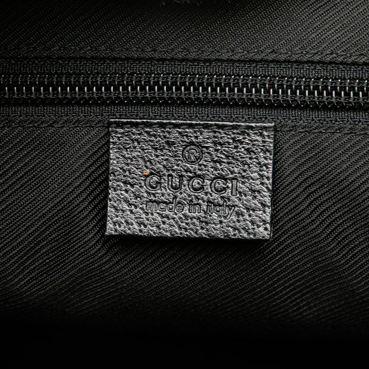 Gucci GG Toile Sac porté croisé Noir
