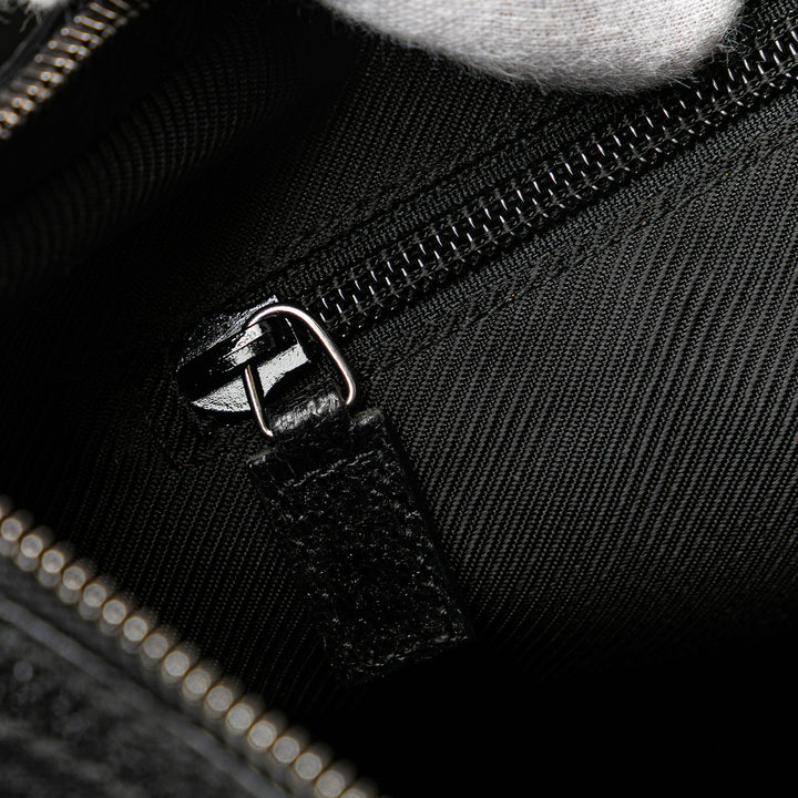 Gucci GG Toile Sac porté croisé Noir