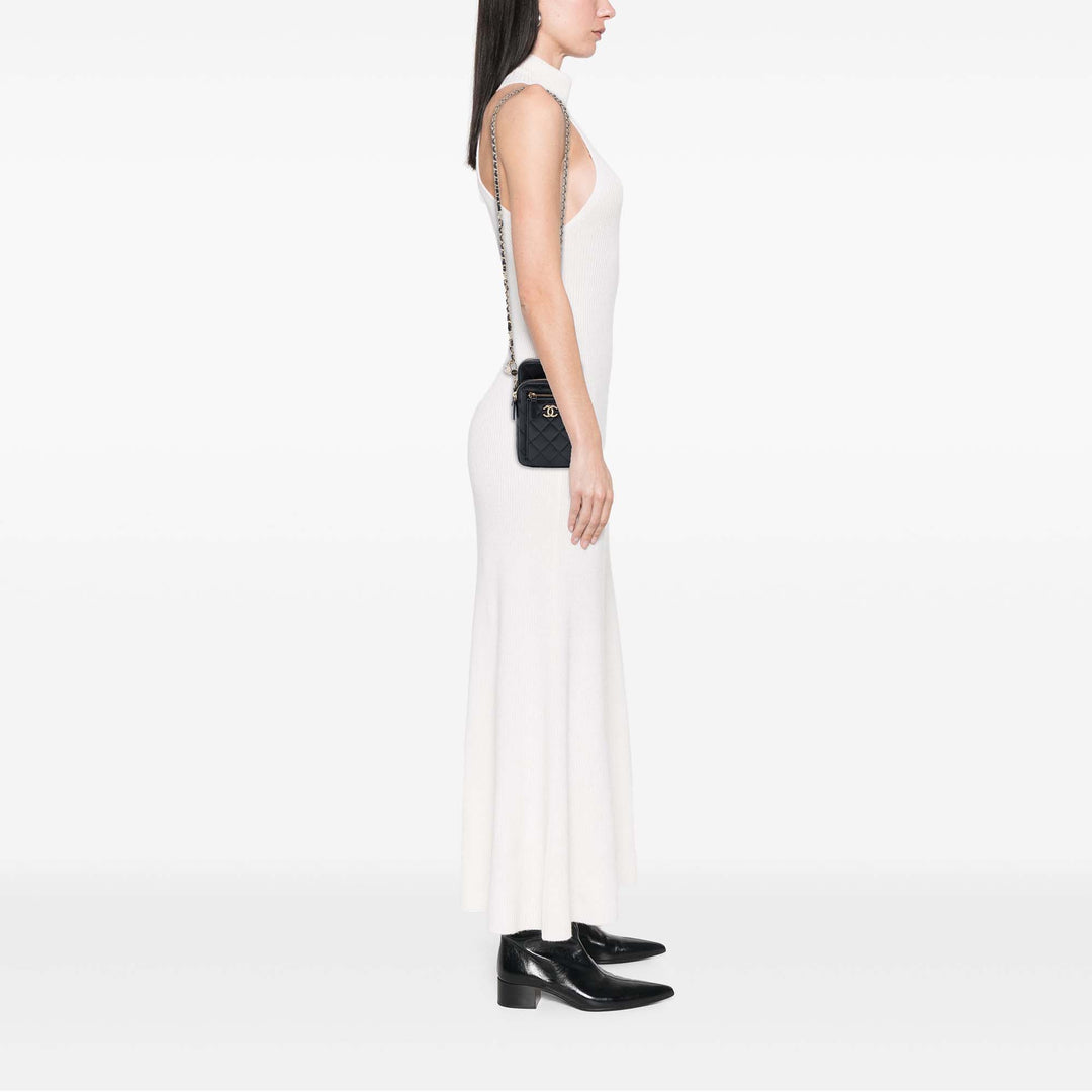 Chanel CC Matelassé Cuir d’agneau Phone Holder avec chaîne