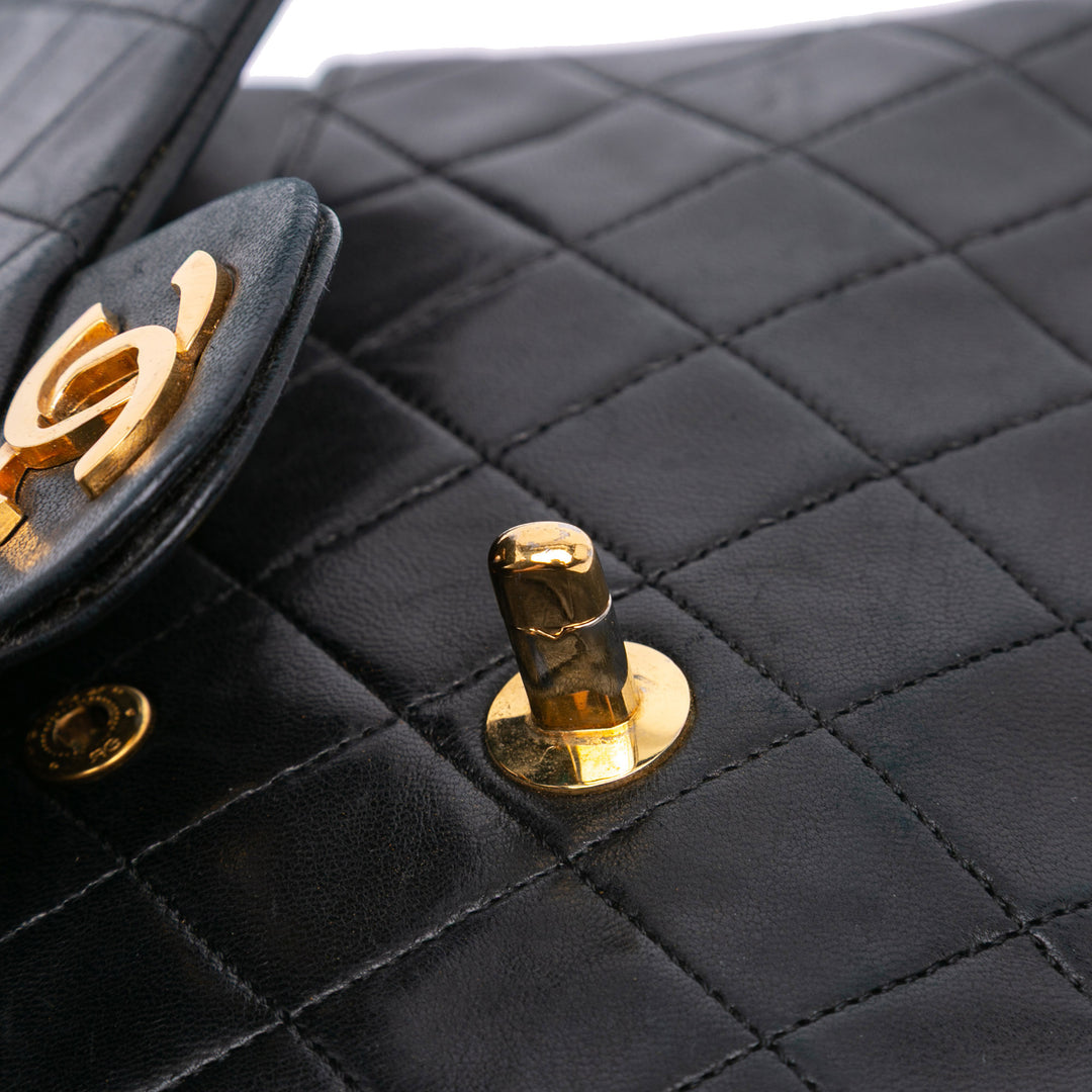 Chanel Medium Classic Cuir d’agneau Double rabat Noir