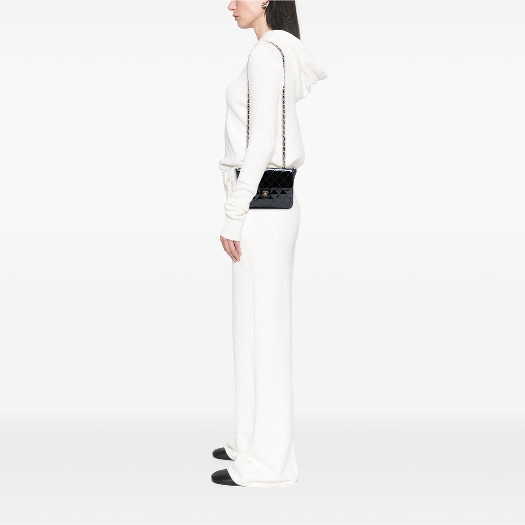 Chanel CC Matelassé Cuir verni Straight Simple rabat