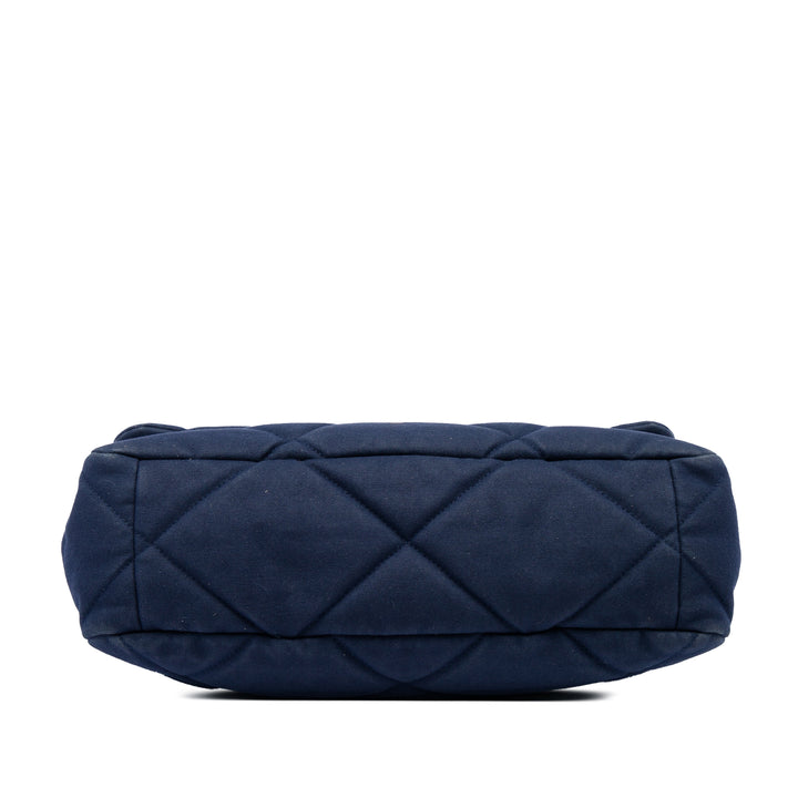 Chanel 19 à rabat Grand Bleu – vue 3 – GABY PARIS