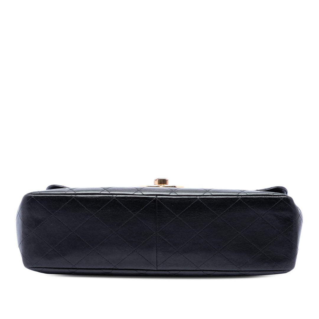 Chanel Jumbo XL Classic Cuir d’agneau Simple rabat