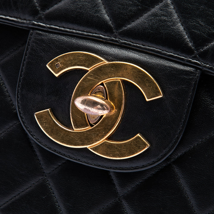 Chanel Jumbo XL Classic Cuir d’agneau Simple rabat