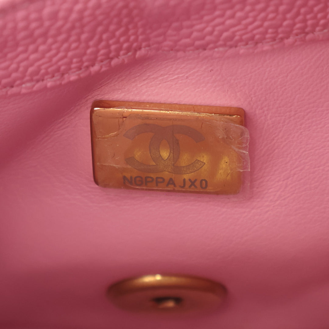 Chanel Matelassé Pick Me Up à rabat Sac ceinture Cuir caviar