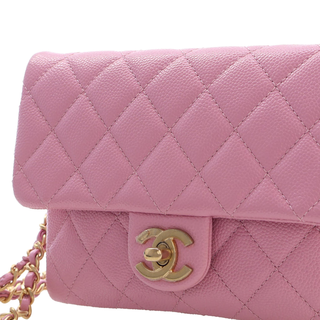 Chanel Matelassé Pick Me Up à rabat Sac ceinture Cuir caviar