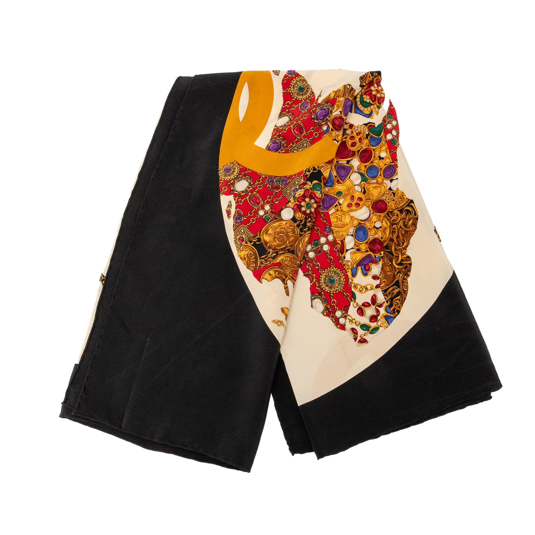 Chanel Gripoix Globe Soie Foulard Blanc – GABY PARIS Authentique