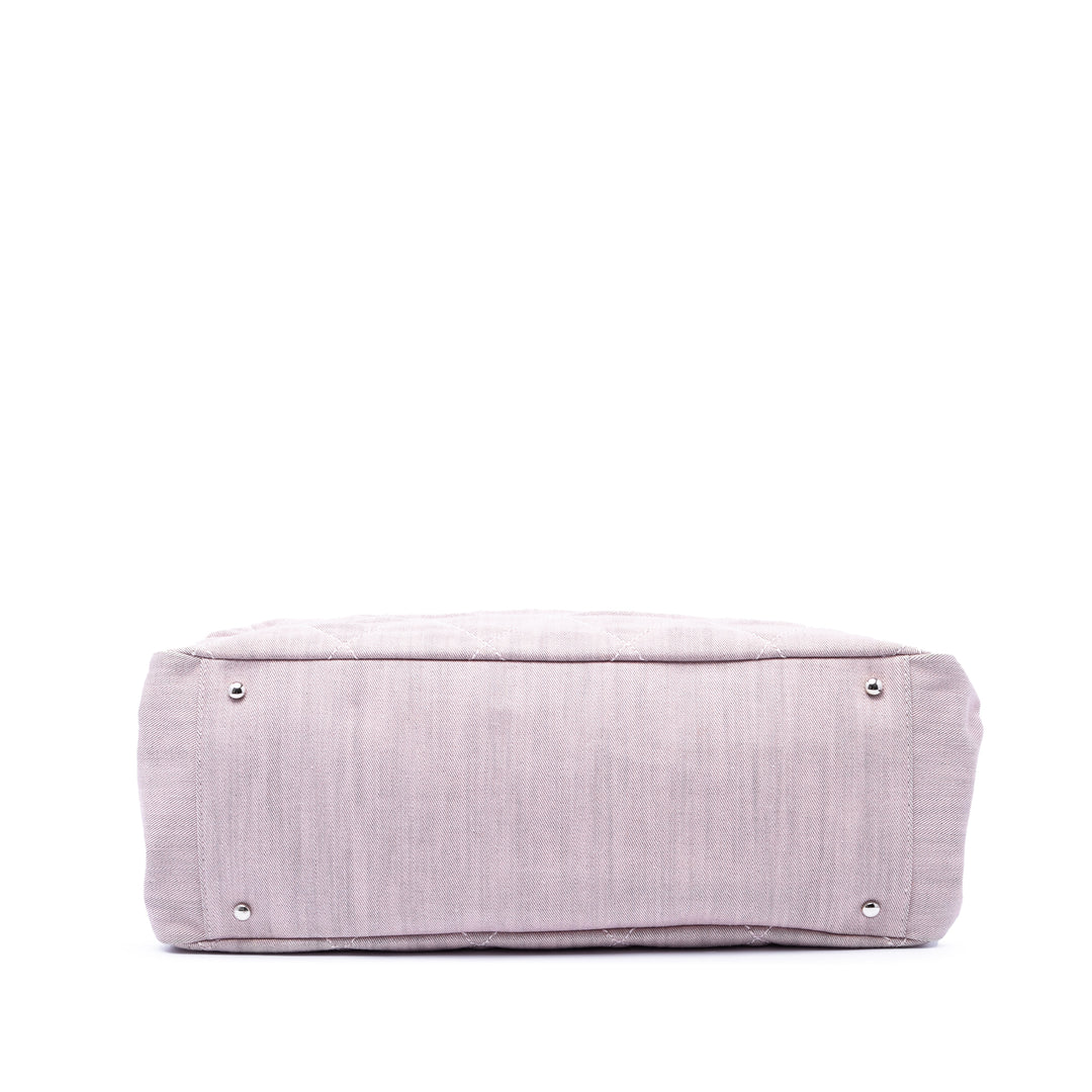Chanel Large CC Matelassé Jean Cabas