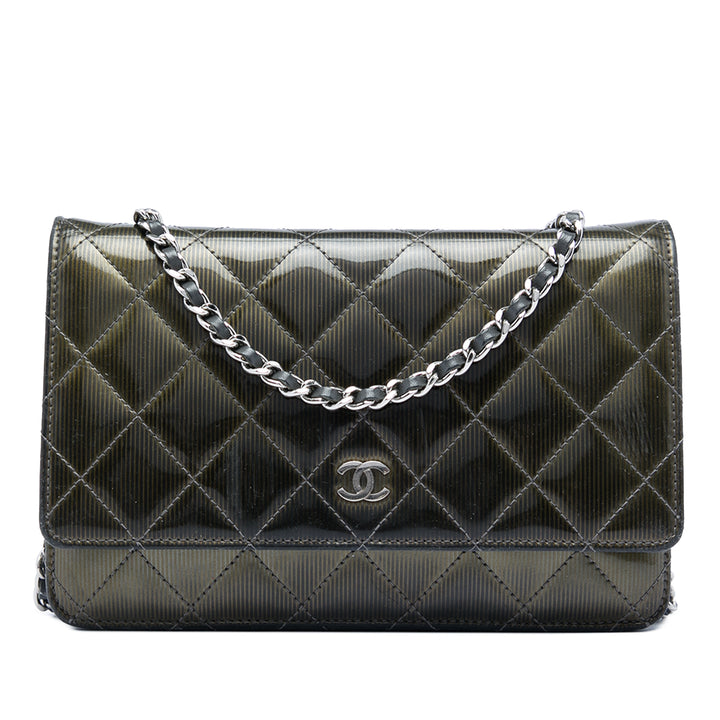 Chanel CC Matelassé Striated Metallic Cuir verni Wallet on Chain