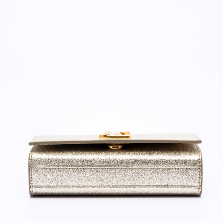 Saint Laurent Métallisé Kate Sac Petit Cuir de veau Doré – vue 3 – GABY PARIS