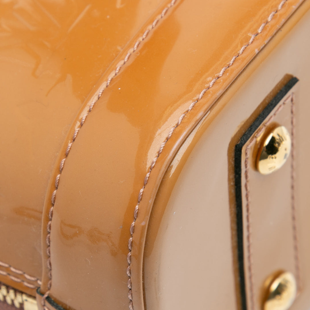 Louis Vuitton Monogram Vernis Alma BB
