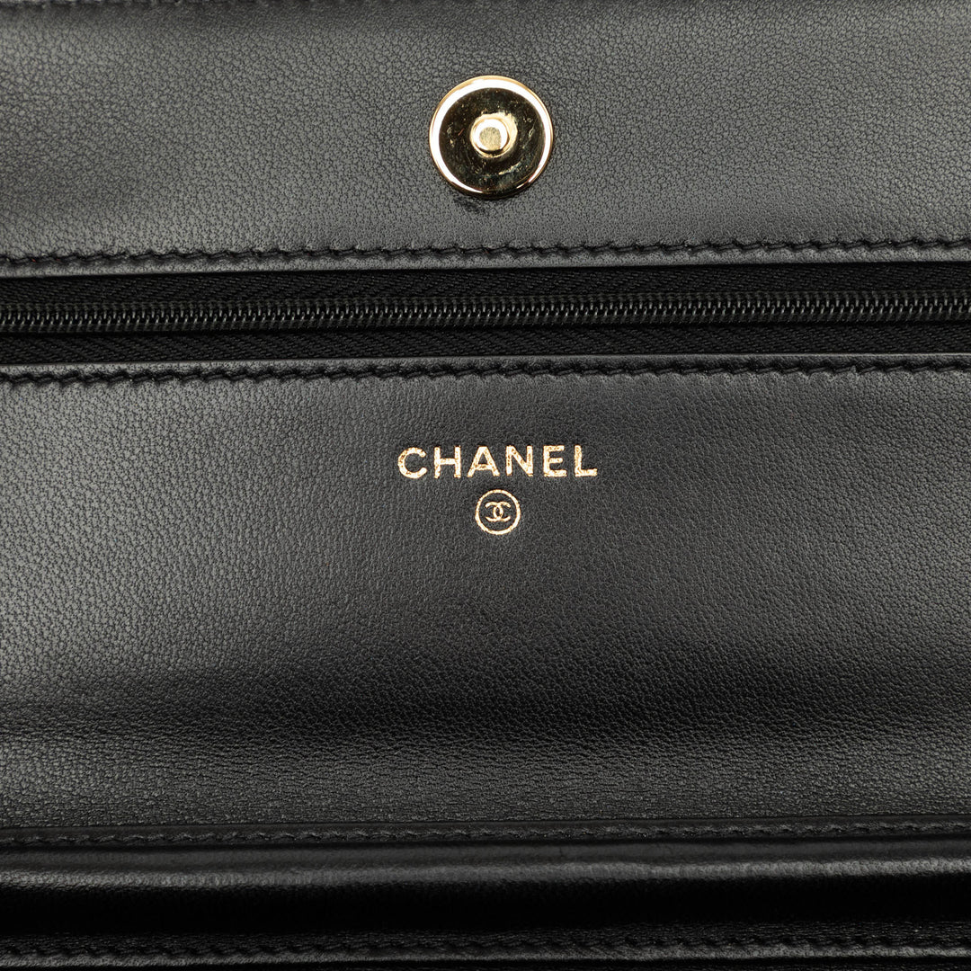 Chanel Sac bandoulière CC Matelassé Wallet on Chain Cuir d'agneau Noir – vue 5 – GABY PARIS