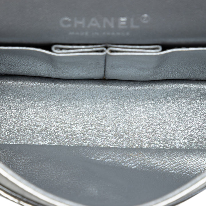 Chanel Metallic vieilli Cuir de veau Reissue 2.55 Double rabat 225