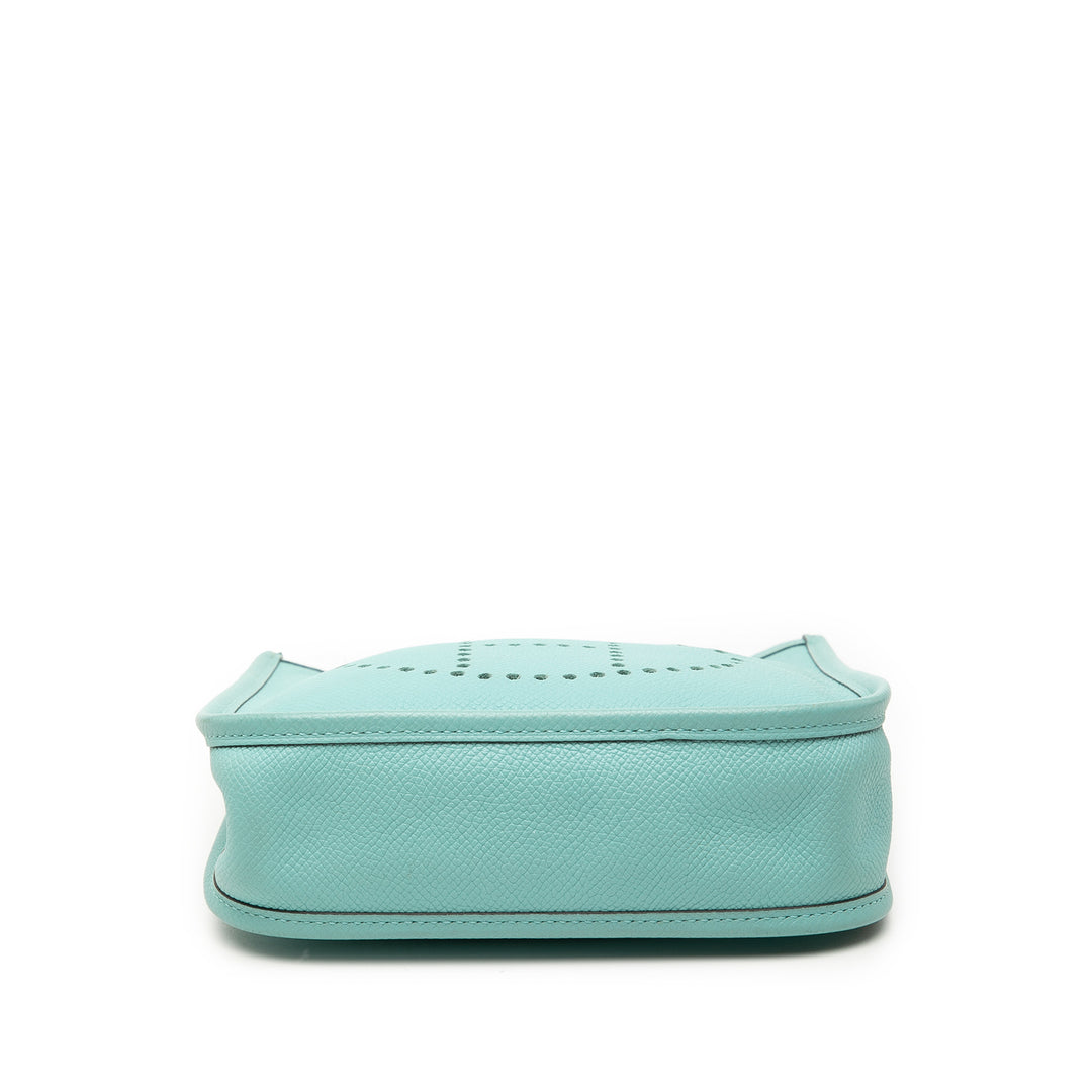 Hermès Sac bandoulière Evelyne I Epsom TPM Bleu – vue 3 – GABY PARIS