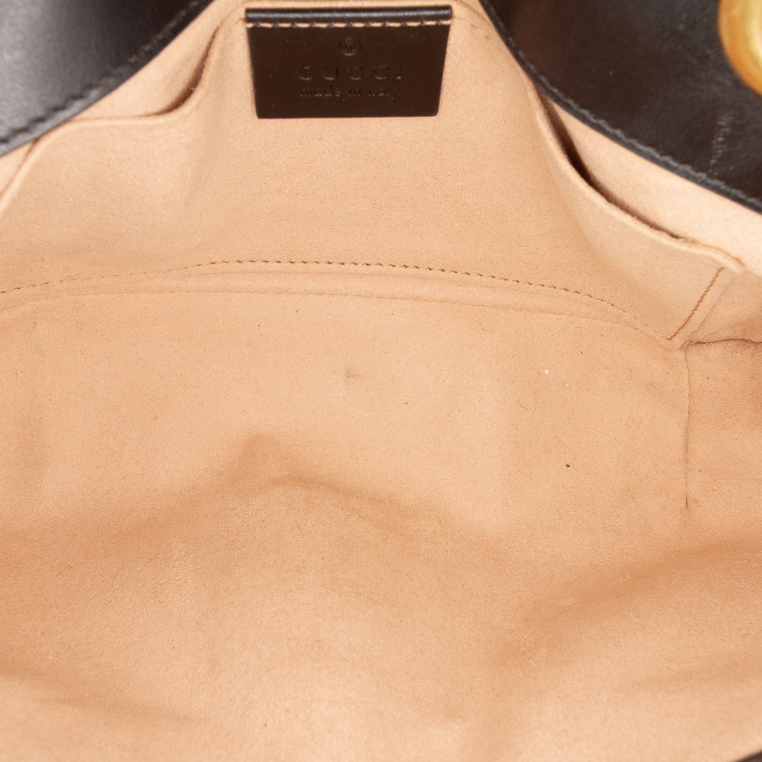 Gucci Small GG Marmont Matelasse Cuir Sac bandoulière