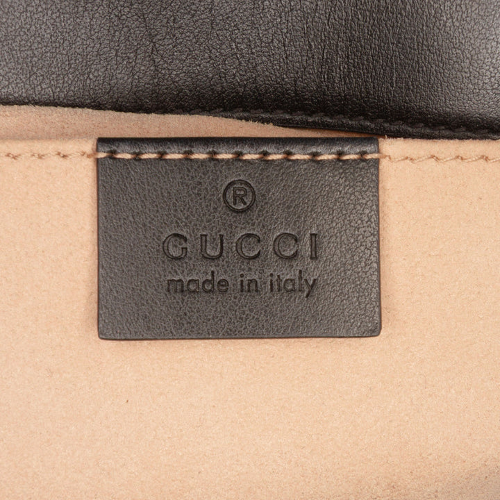Gucci Small GG Marmont Matelasse Cuir Sac bandoulière