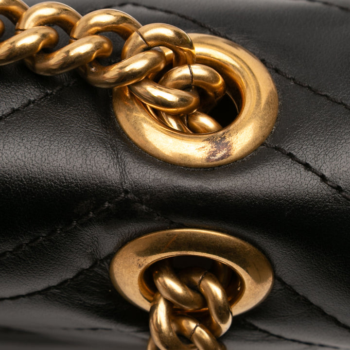 Gucci Small GG Marmont Matelasse Cuir Sac bandoulière