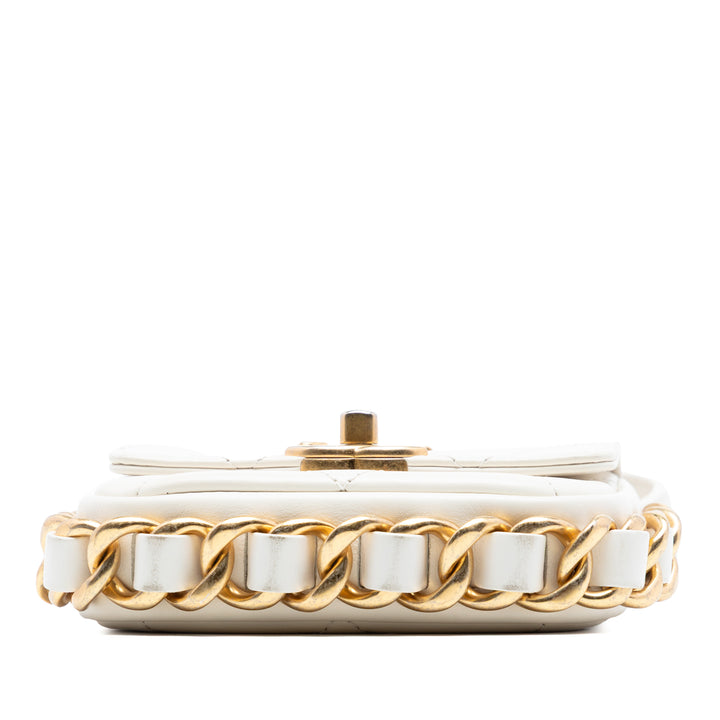 Chanel Mini Matelassé Cuir de veau Framing Chain à rabat