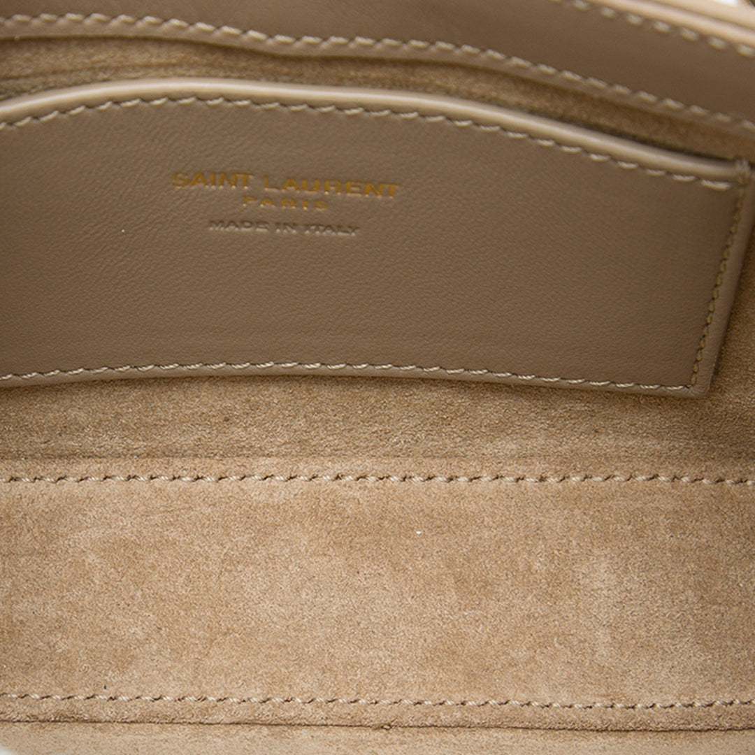 Saint Laurent Sac porté épaule Le 5 a 7 Mini Cuir de veau lisse Marron – vue 4 – GABY PARIS