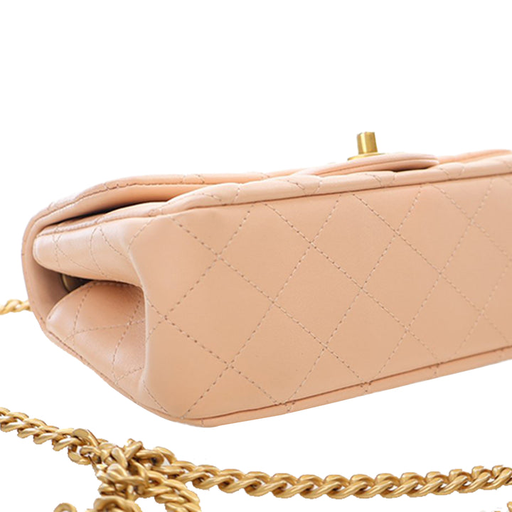 Chanel Mini Rectangular Classic Cuir d’agneau Sweet Camellia à rabat – GABY PARIS Authentique