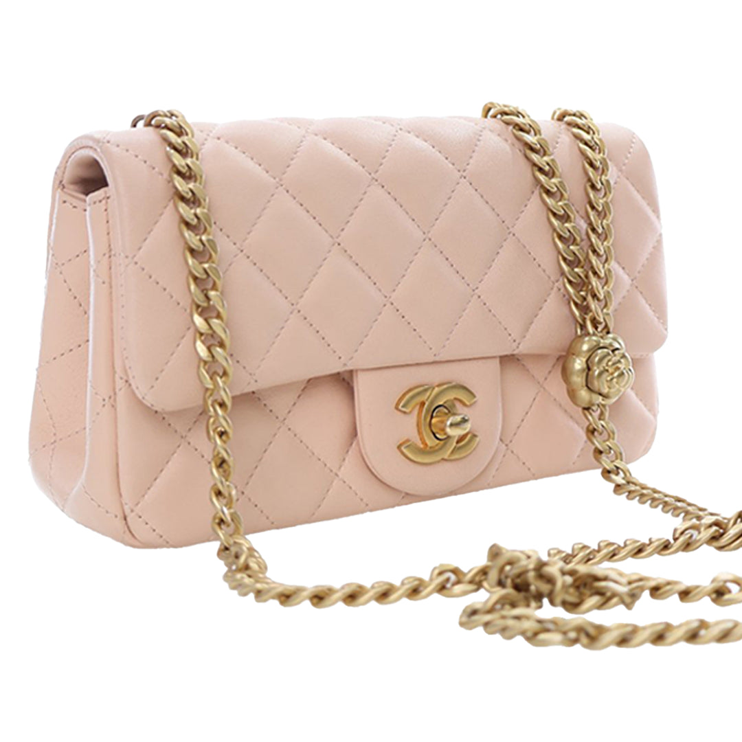 Chanel Mini Rectangular Classic Cuir d’agneau Sweet Camellia à rabat – GABY PARIS Authentique