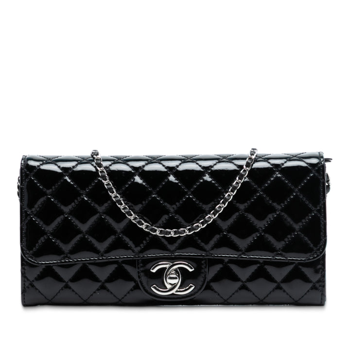 Chanel CC Matelassé Cuir verni East West Wallet on Chain