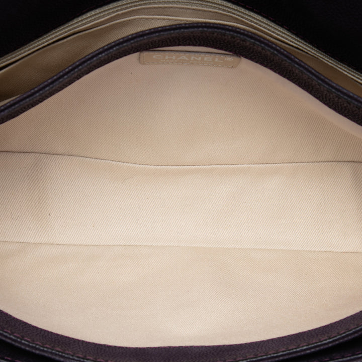 Matte Matelassé Lady Perley à rabat Cuir caviar Violet