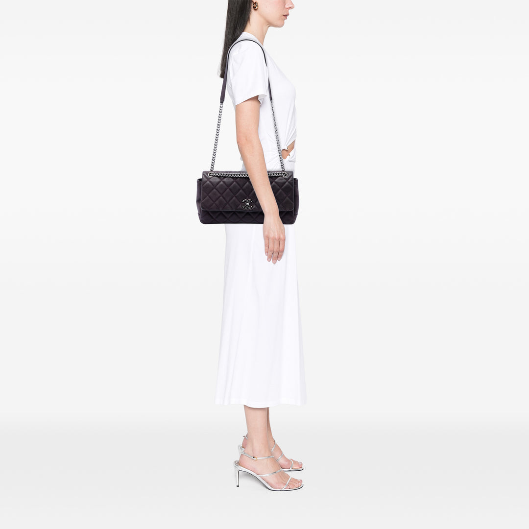 Matte Matelassé Lady Perley à rabat Cuir caviar Violet