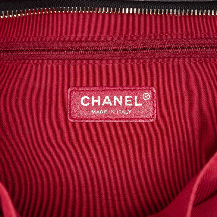 Chanel Medium vieilli Cuir de veau Gabrielle Sac porté croisé