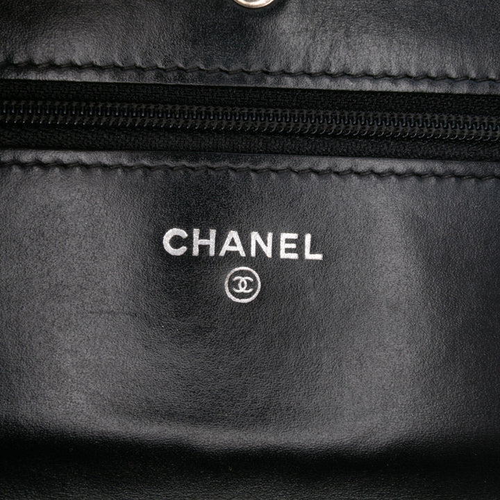 CC Quilted Patent Wallet On Chain Black - Gaby Paris