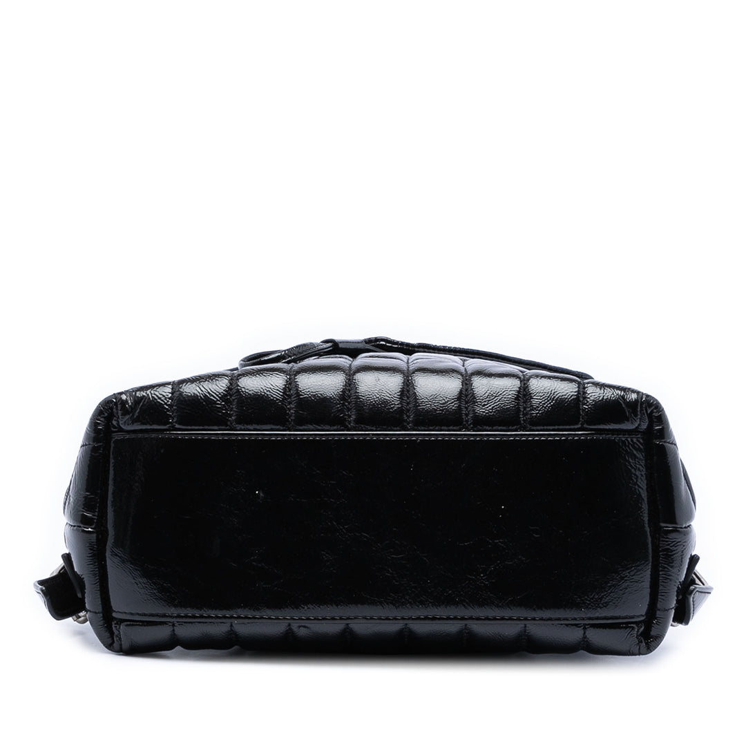 Saint Laurent Small Matelasse Cuir verni Monogram LouLou Sac à dos