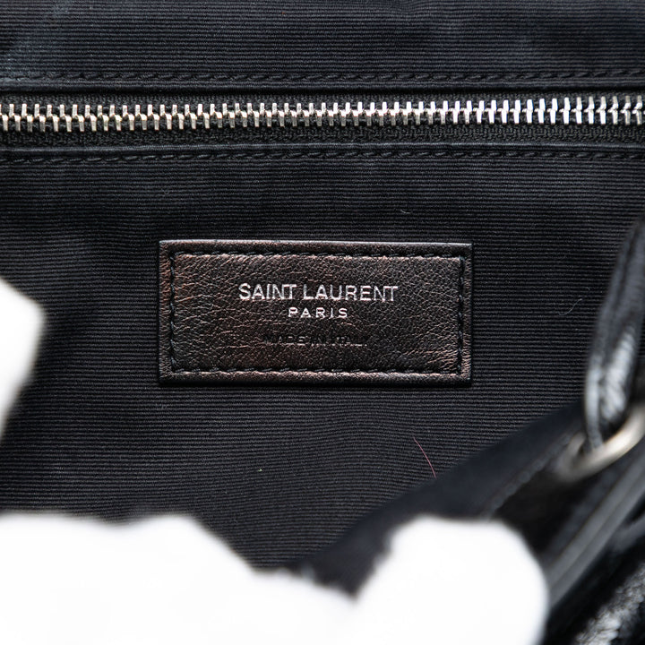 Saint Laurent Small Matelasse Cuir verni Monogram LouLou Sac à dos