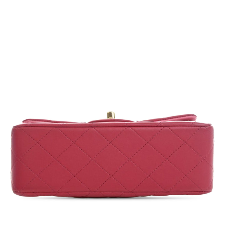 Chanel Mini Rectangular Classic Cuir d’agneau anse supérieure à rabat