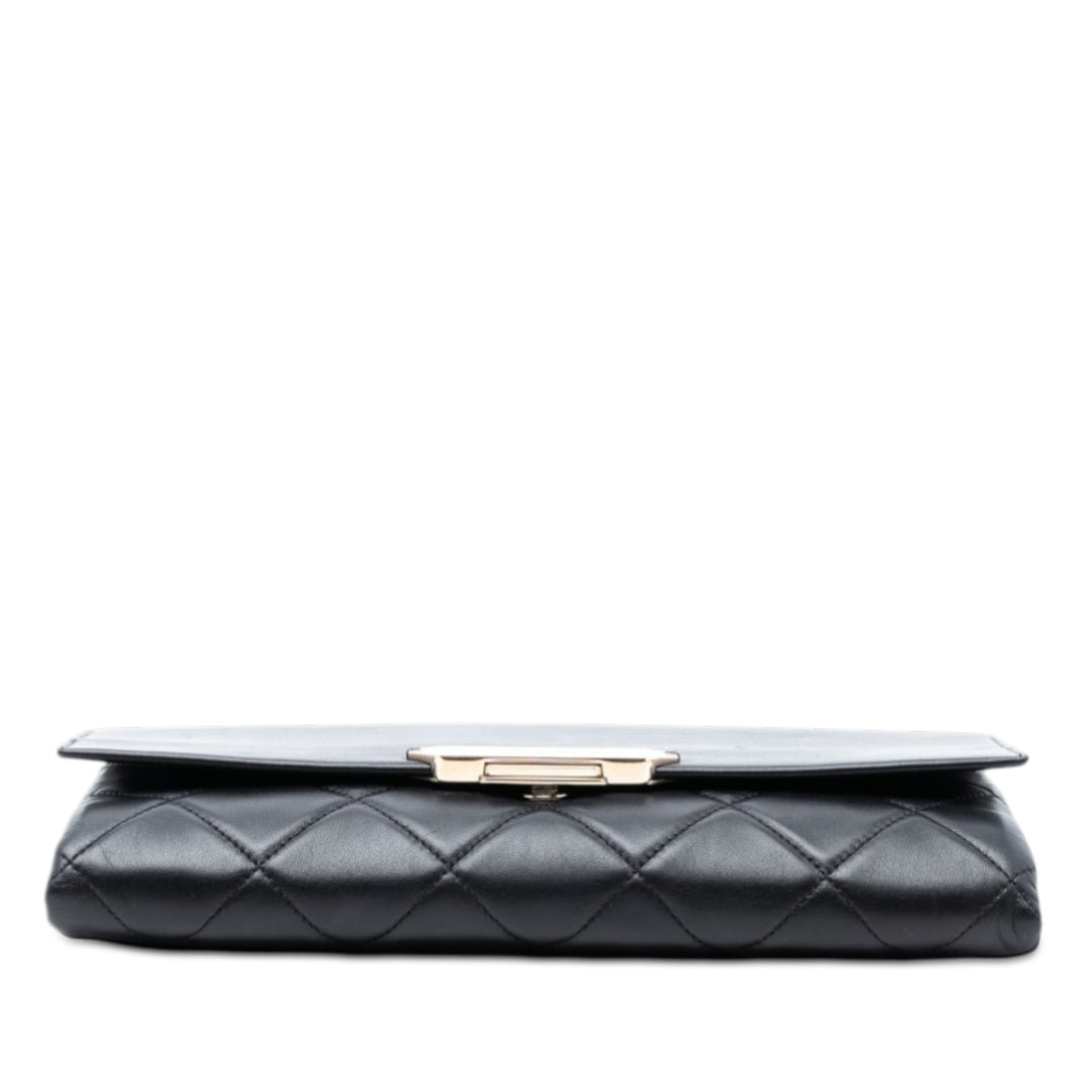 Chanel Matelassé Cuir d’agneau Retro Label Sac bandoulière