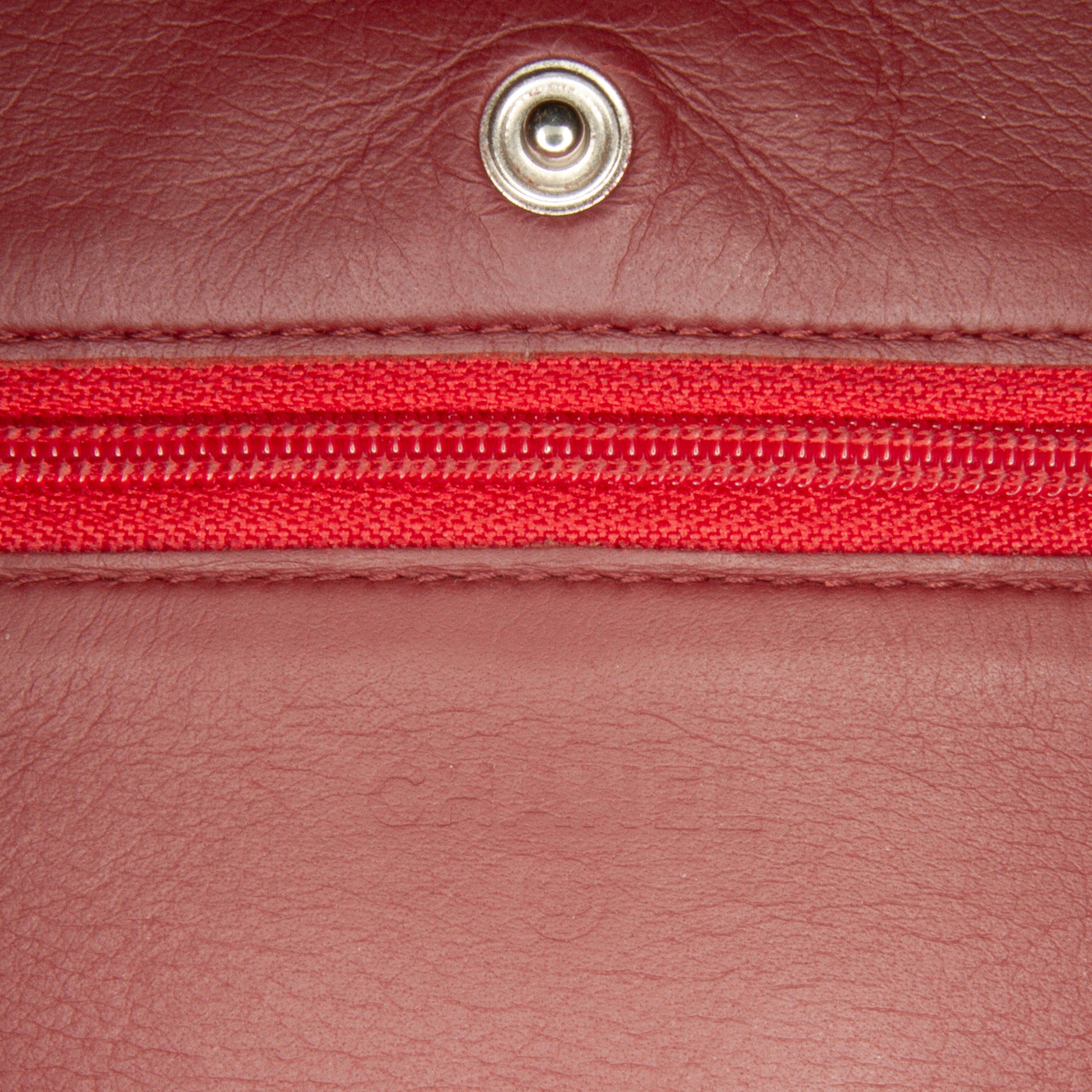 Classic Lambskin Wallet on Chain Red - Gaby Paris
