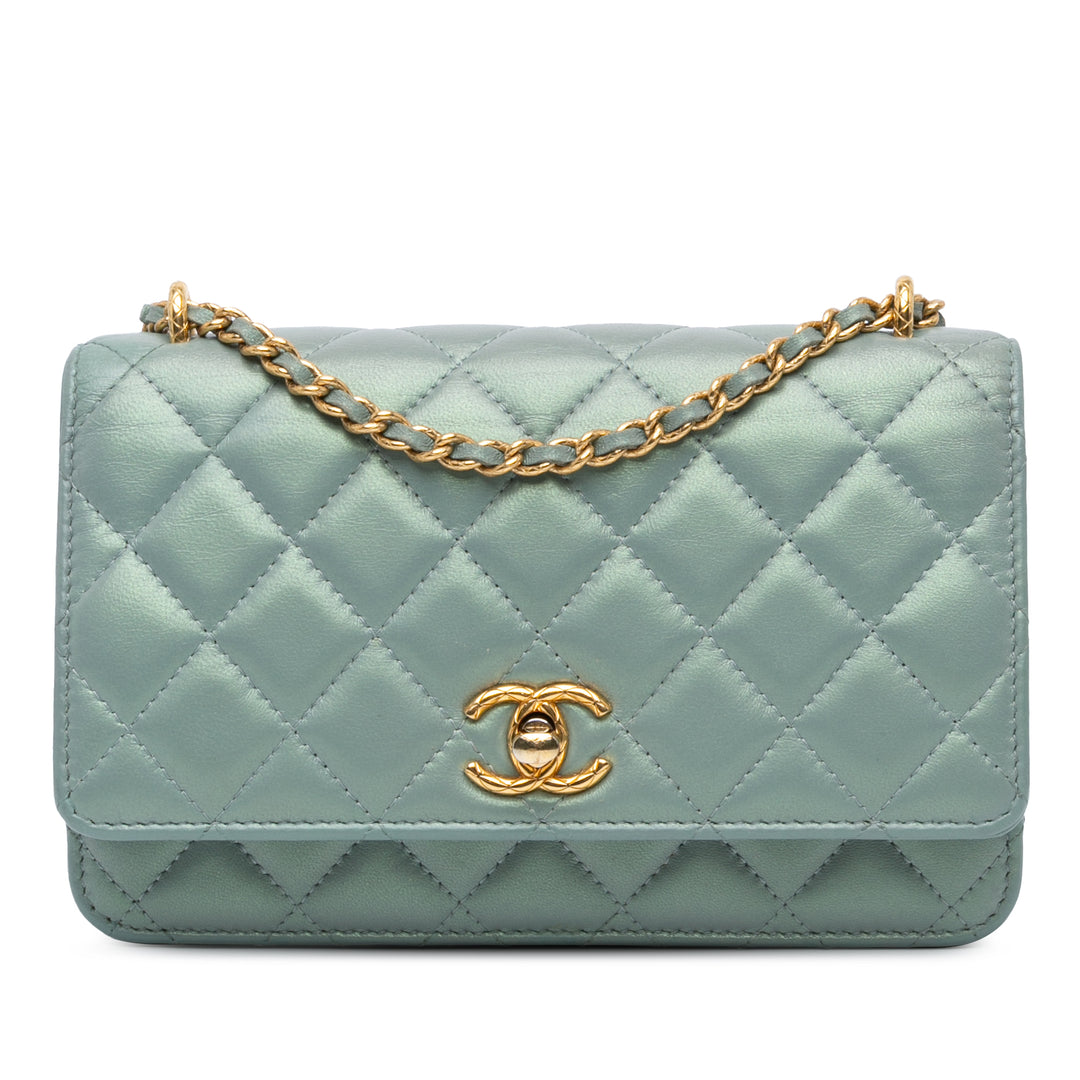 Lambskin Trendy CC Wallet On Chain Blue - Gaby Paris