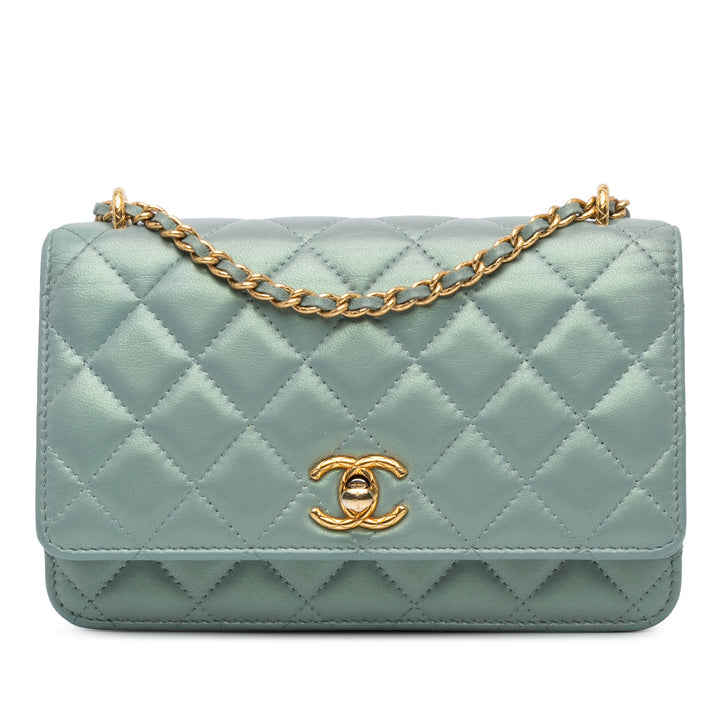 Lambskin Trendy CC Wallet On Chain Blue - Gaby Paris