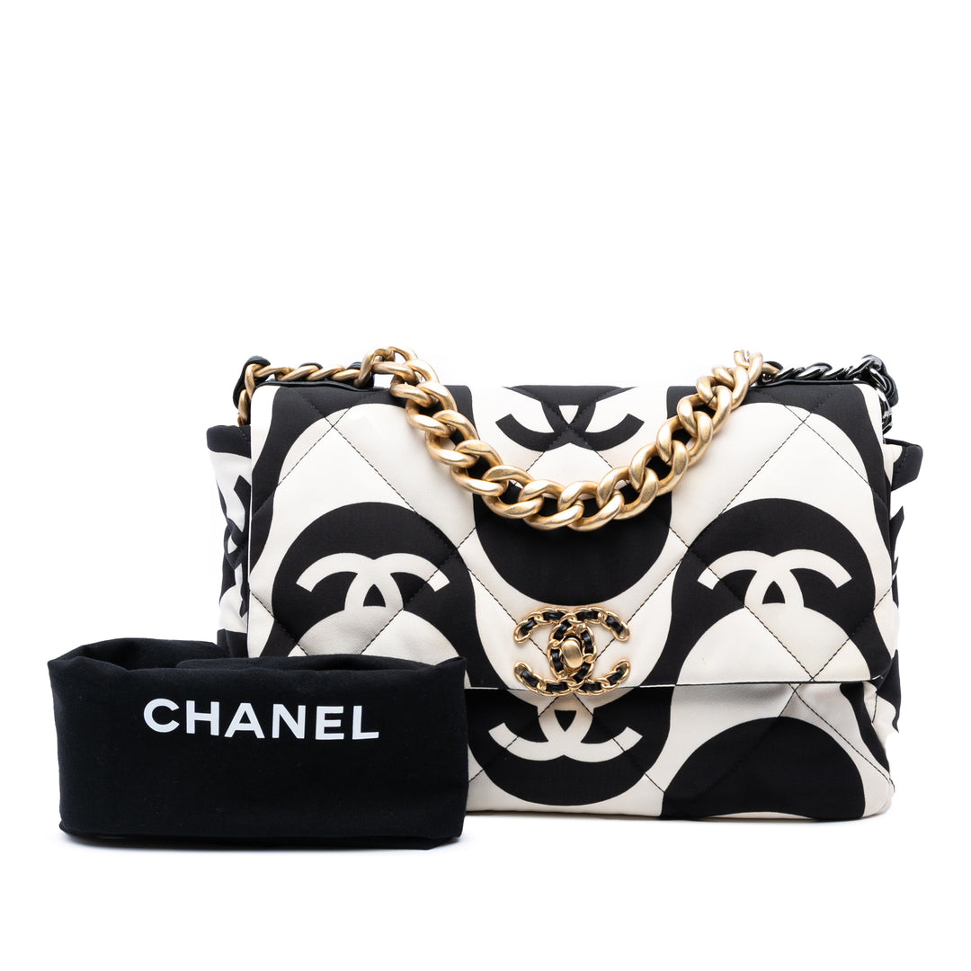 Chanel Large Printed Soie 19 à rabat