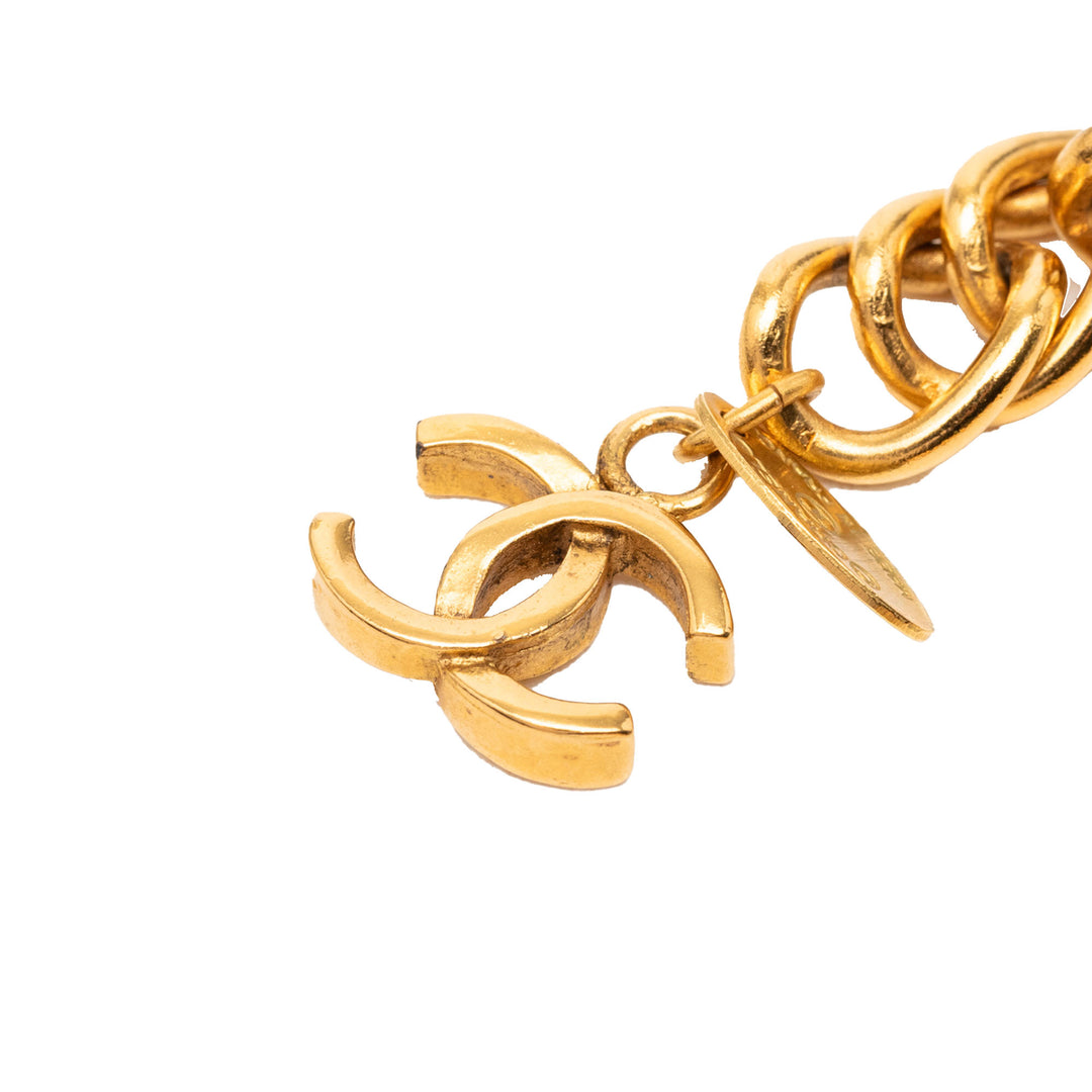 Chanel CC plaqué Double Sun Chaîne Link Ceinture Doré – vue 3 – GABY PARIS