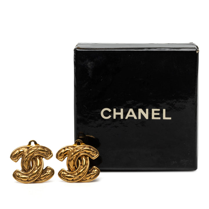 Chanel CC plaqué Matelassé À clip Boucles d'oreilles Métal