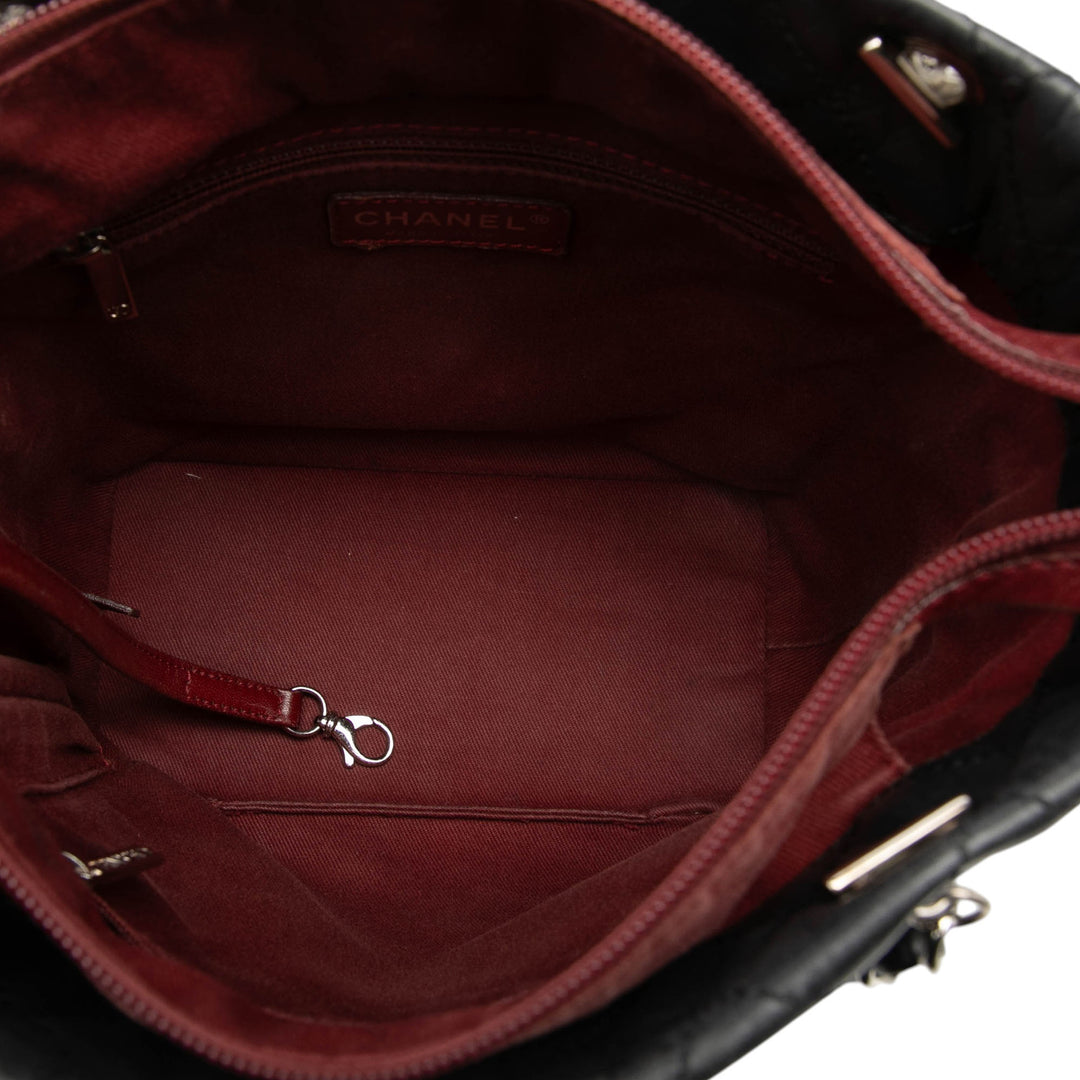 Chanel Small Matelassé vieilli Cuir de veau Cotton Club Cabas
