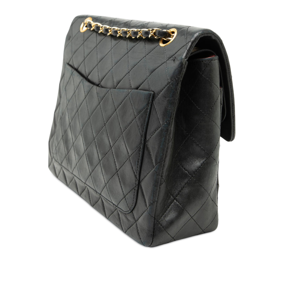 Chanel Medium Tall Classic Cuir d’agneau Double rabat