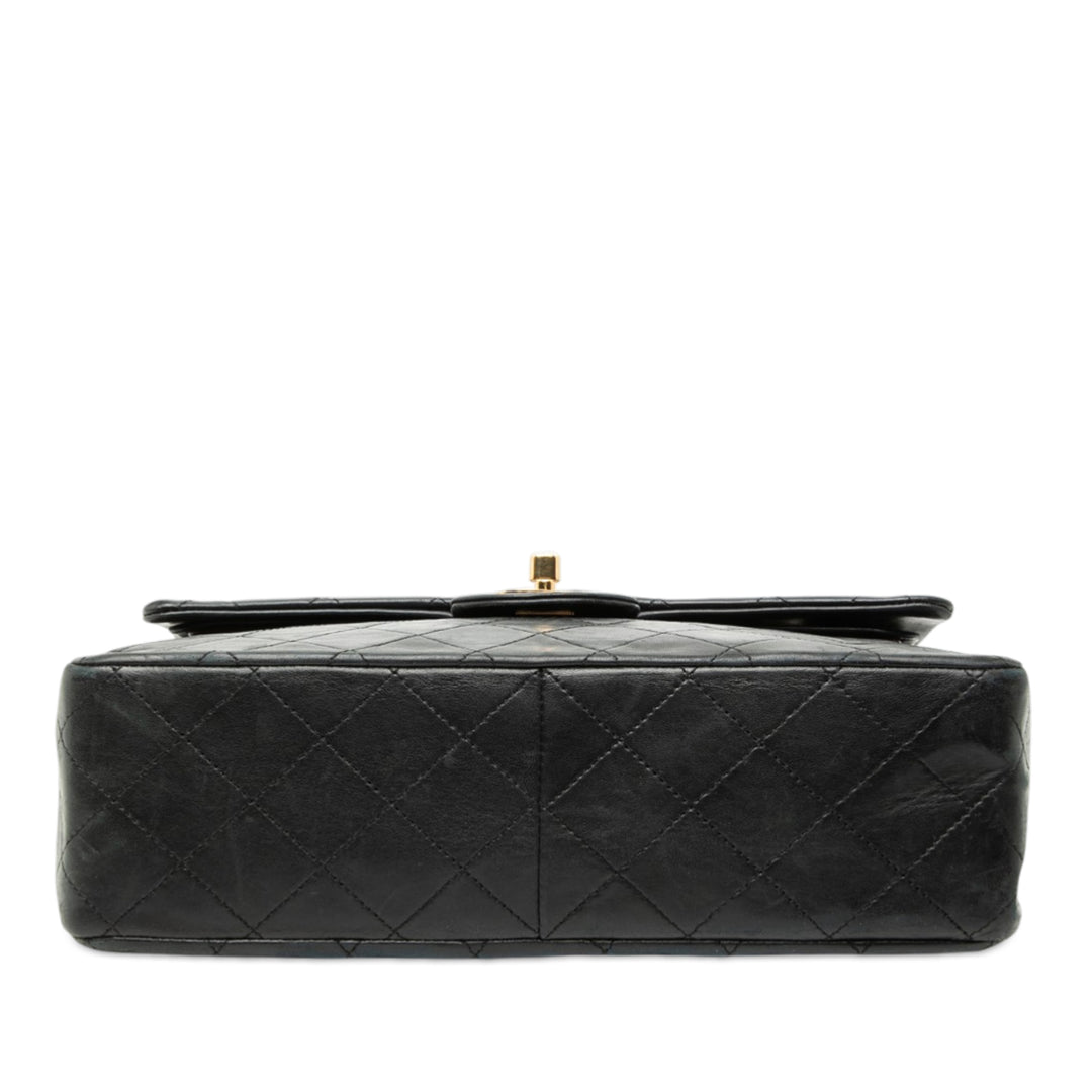 Chanel Medium Tall Classic Cuir d’agneau Double rabat