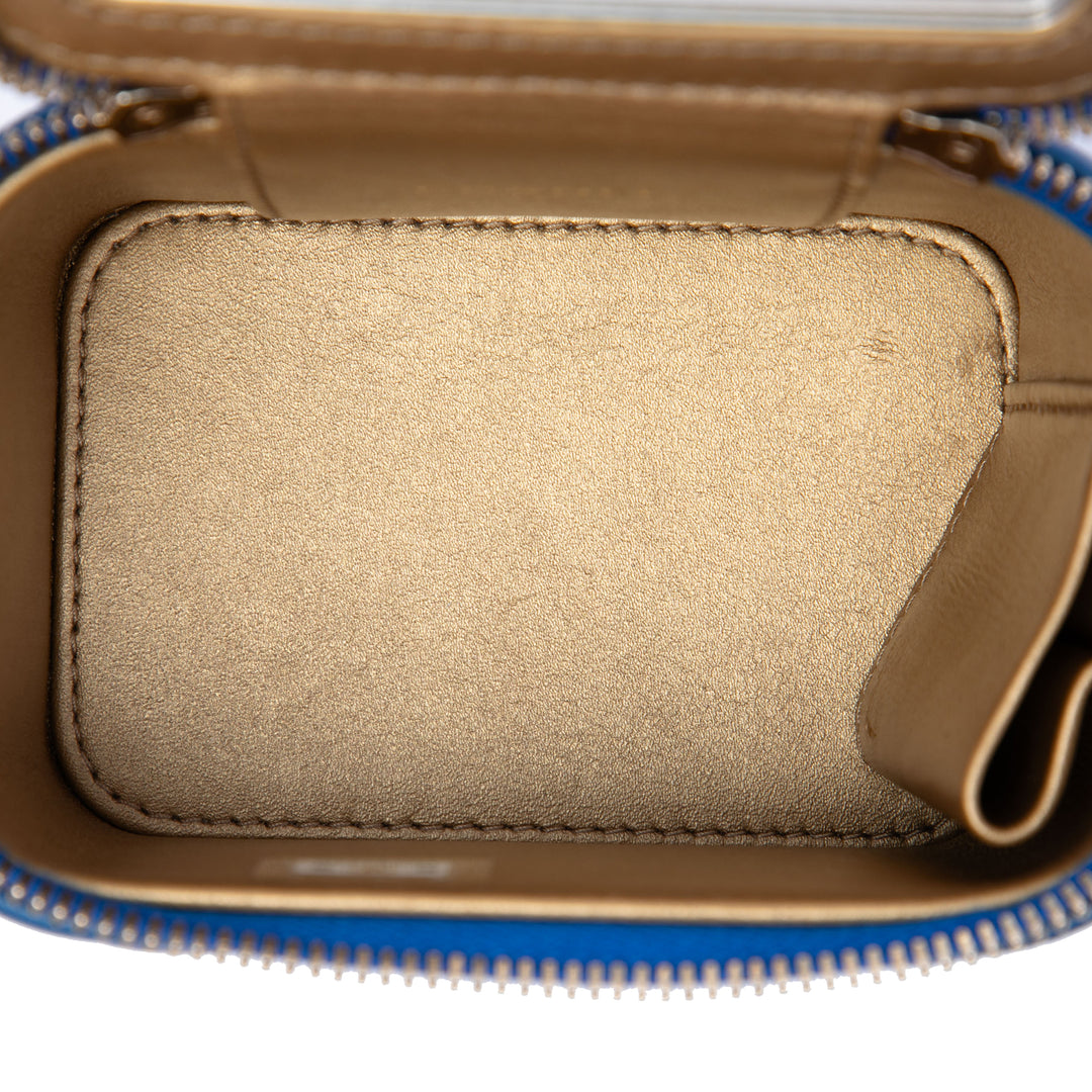 Chanel Mini Matelassé Cuir d’agneau Perle Crush Vanity avec chaîne
