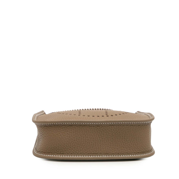 Hermès Clemence Evelyne Zigzag SangleTPM 16 Marron – GABY PARIS Authentique